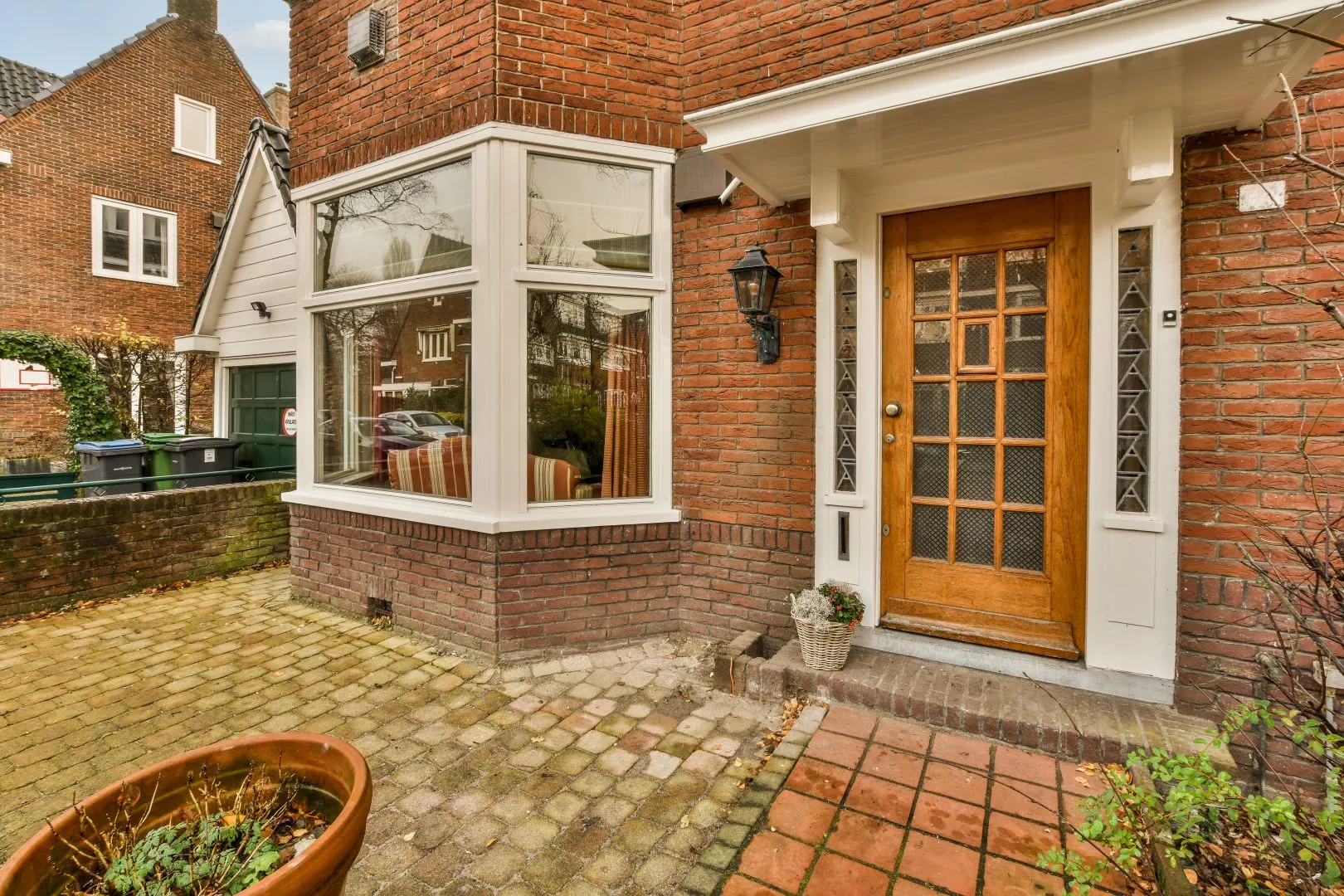 Bay Windows - Types Of Double Glazed Windows Compared