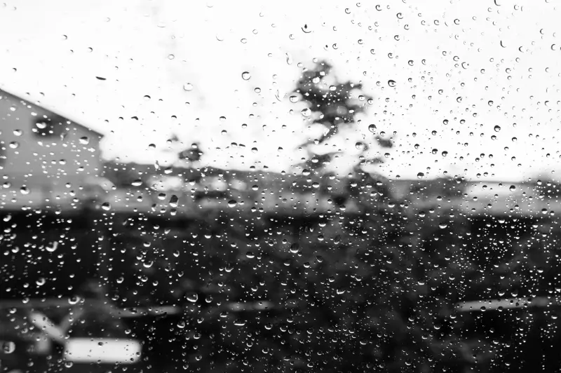 DOUBLE GLAZING CAN REDUCE CONDENSATION